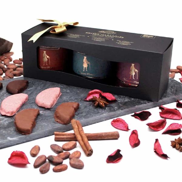 Fruit & Chocolate Gift Box Eugen tamna čokolada i suvo voće 360g - Slika 1