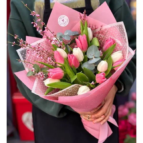 🌷 Buket „Prolećni Šarm“ - Slika 1